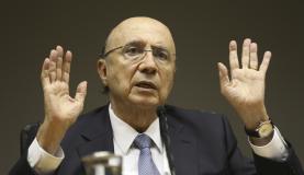 Governo quer incluir Previdência na pauta da Câmara dia 19 ou 20, diz Meirelles